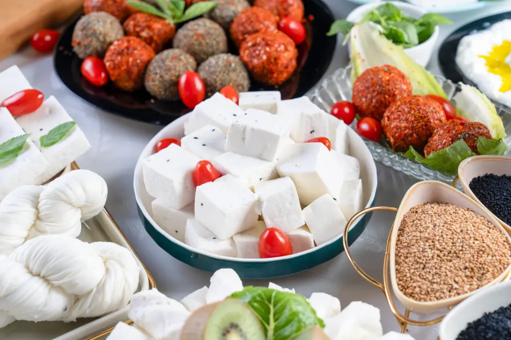 جبنة مكعبات -  ١ كغ  (1 كغ)